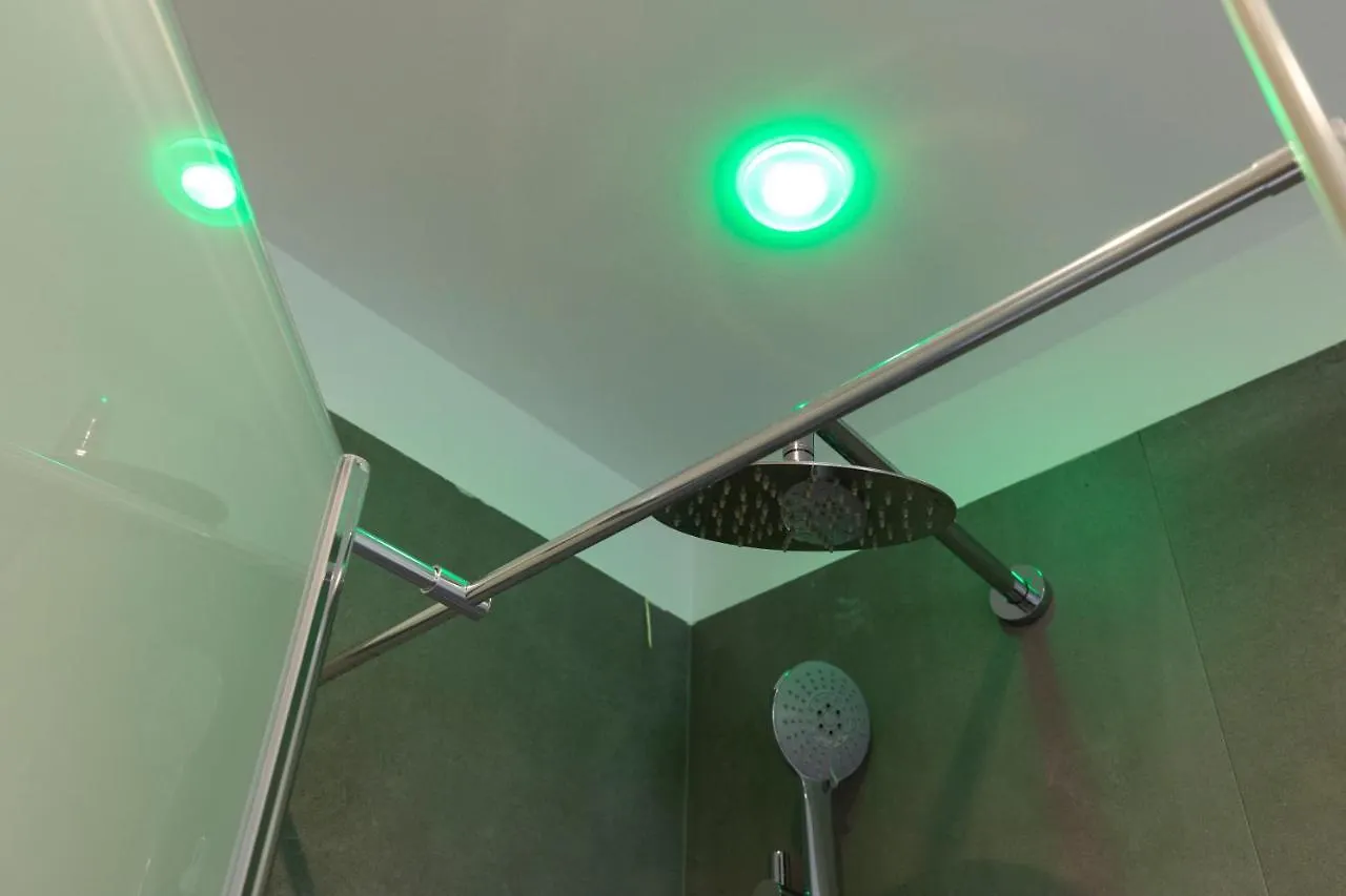 Ecogreen Flats Prestige - Central Station Milan